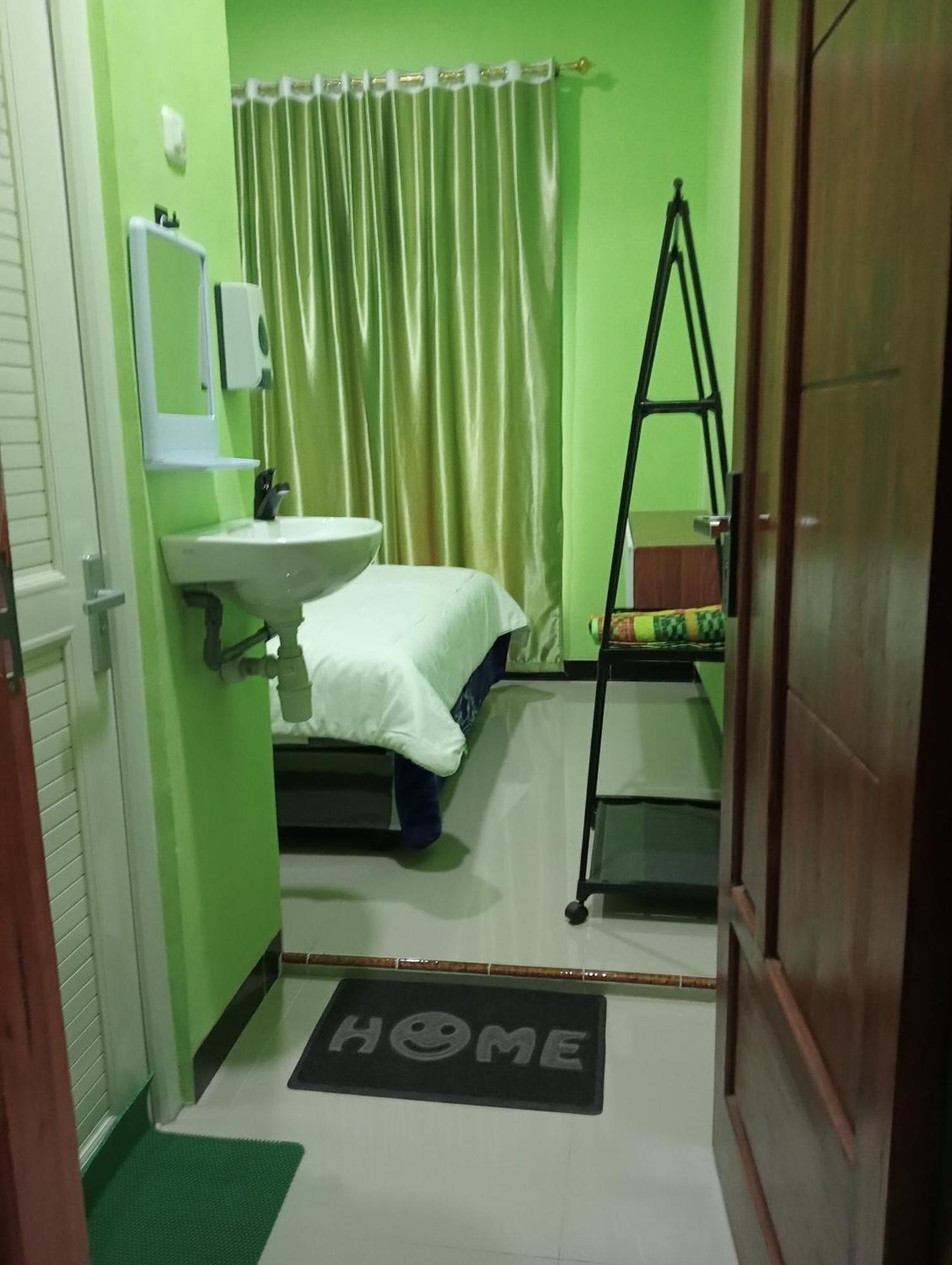 Mentigen Homestay Ngadisari Номер фото